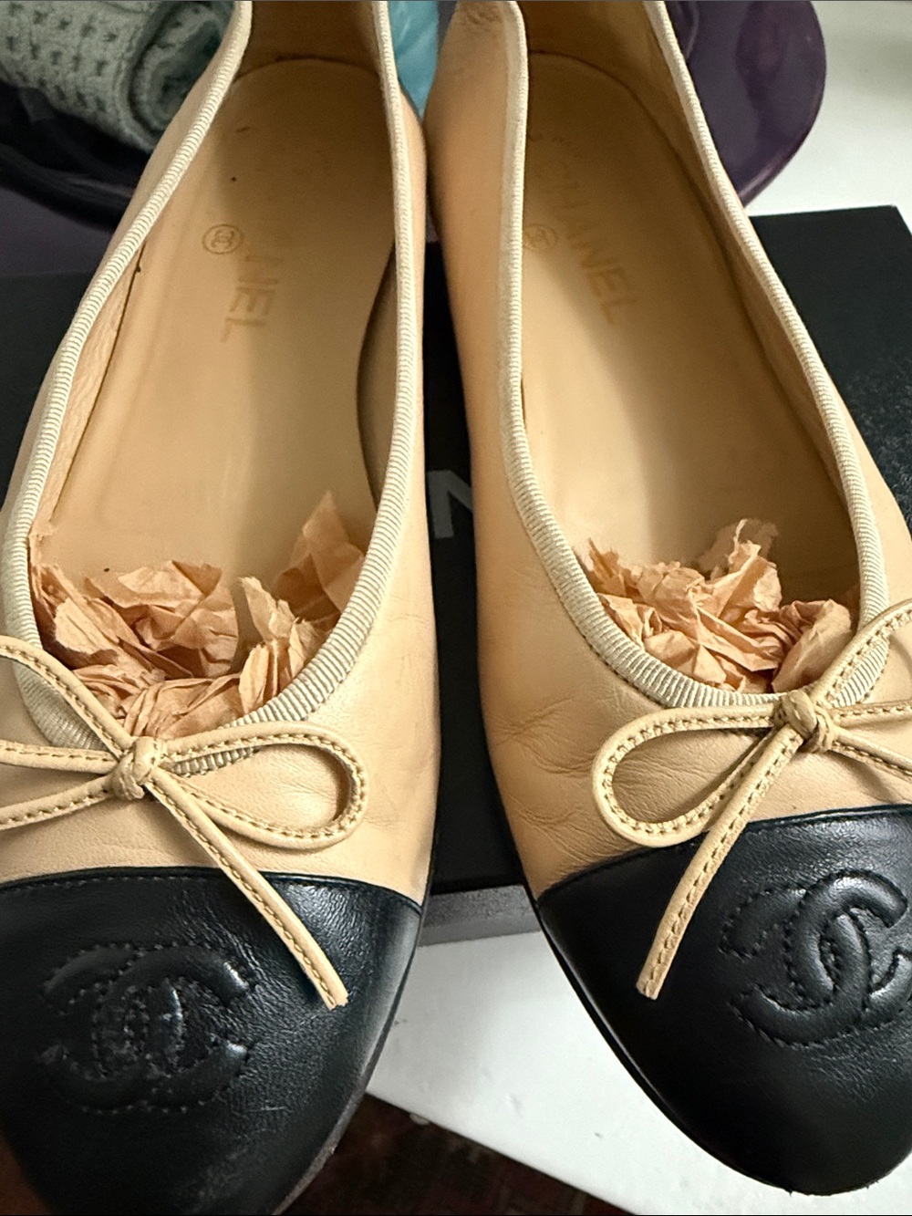 CHANEL Beige Leather Ballet Flats with Black Cap Toe - Picture 2 of 10